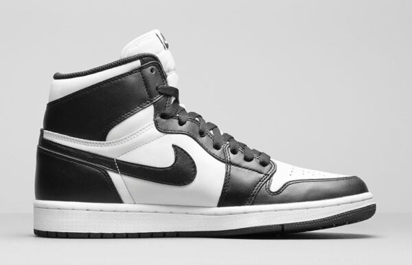 Air Jordan Retro 1 Black and White - Imagen 3