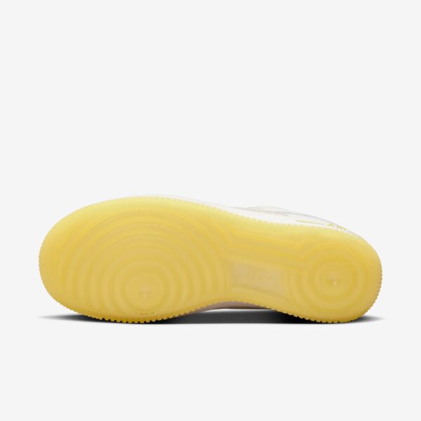 Nike Air Force 1 07 Low Yellow - Imagen 6